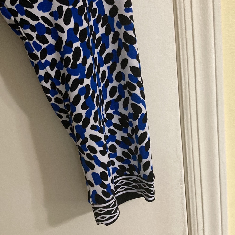 Dana Buchman Stretchy Diamond/Splotch Tunic - Picture 8 of 11